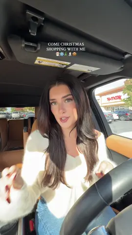 It’s almost timeeeee🤭🎄✨ #homegoods #christmasdecor #christmas #shopping #comewithme @HomeGoods 