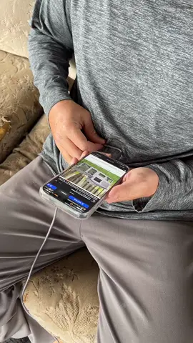 #phonecharger #laugh #usbchargingcable #iphone17 #chargingcable 