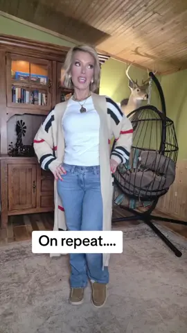 Love me some @Ella Langley #repeat #yesssss #onrepeat #choosintexas #mississippigirl 