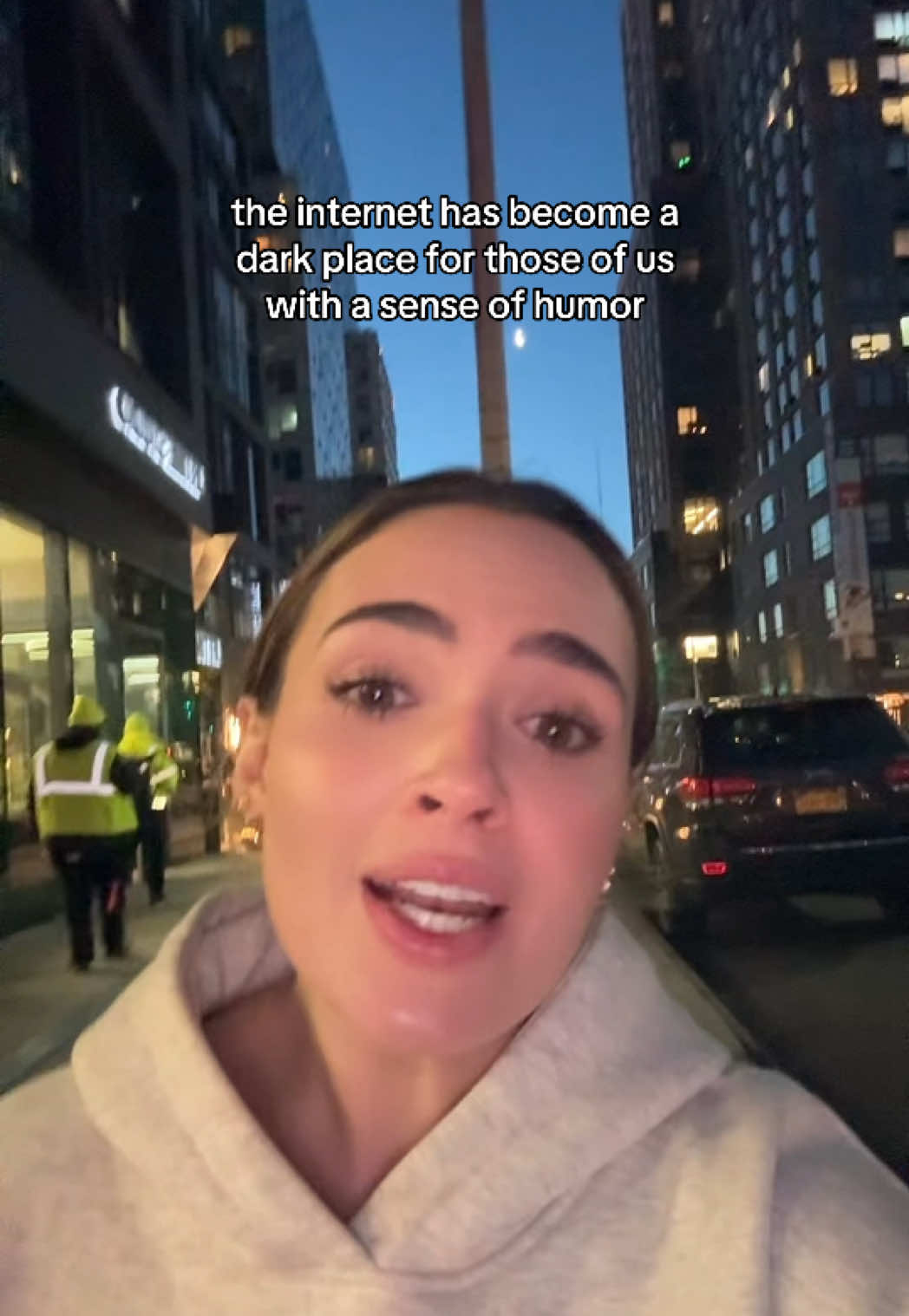 signed, a girl who grew up in a “teasing is our love language” household 😅🫶🏼 #lovelanguage #familydynamics #teasing #roasting #internetculture 