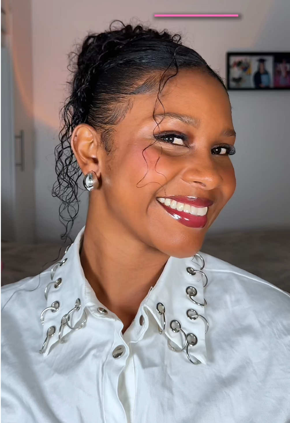 💇🏽‍♀️| Probando la línea de @Sedal Ecuador 💕 ____________ ▫️Sus productos capilares iluminan y reparan daños causados por los rayos UV  . . . . . #sedalluminousuv #cuidadodelcabello #peinadosfacilesyrapidos  #creatorsearchinsights 