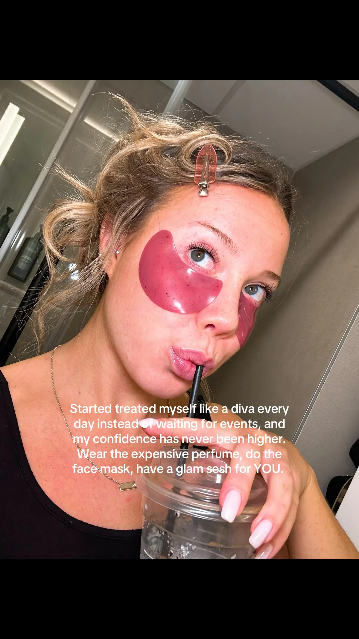 Act like the women you wanna become #confidencehack #psychologytricks #visualizationformanifestation #confidentwomen 