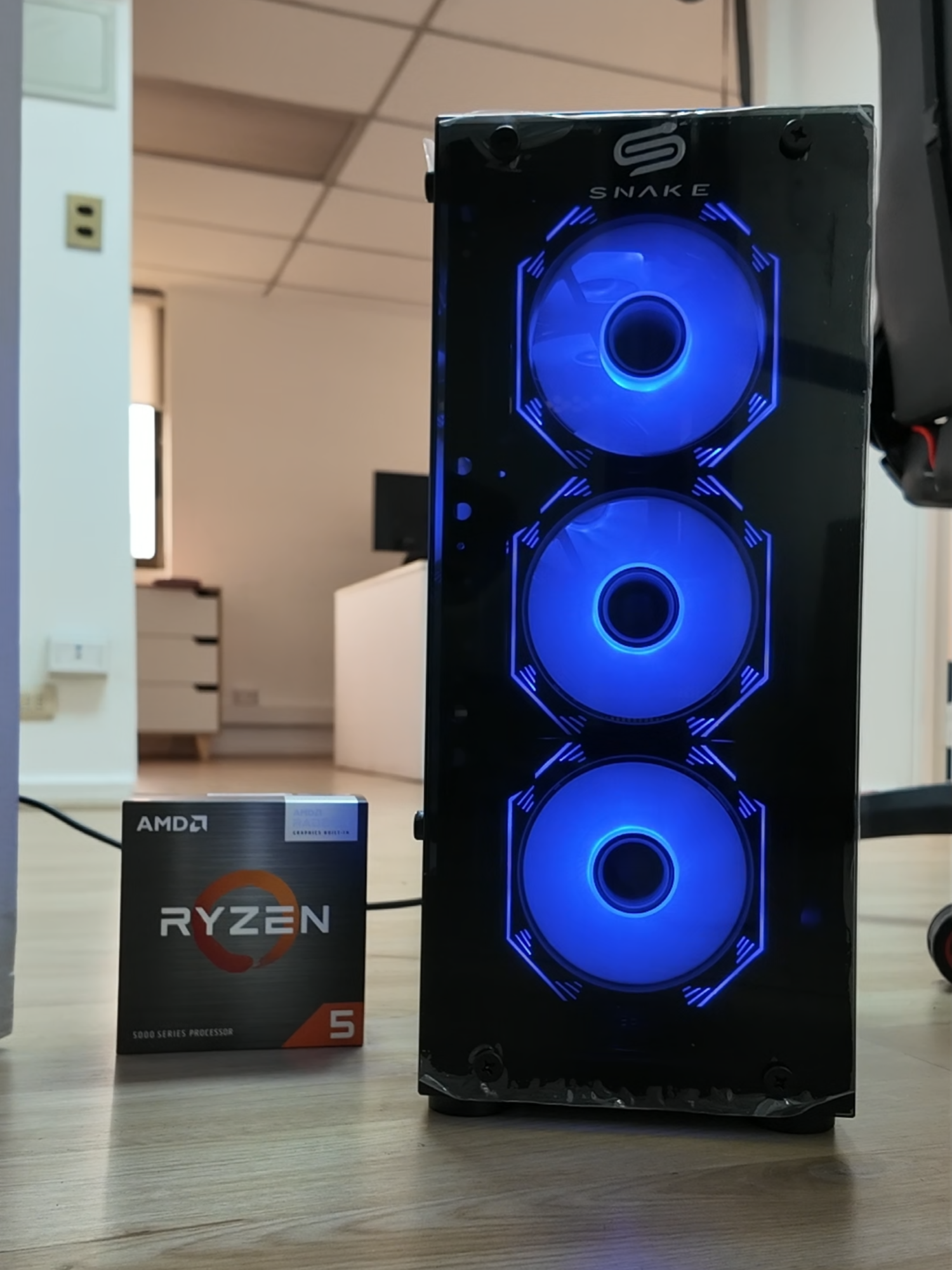 Ya fue, Intel… ahora mi corazón laten por Ryzen ❤️‍🔥 ¿Tú cuál elegirías? #AMD #PCGamer #TodoClick #Meme #memes #intel