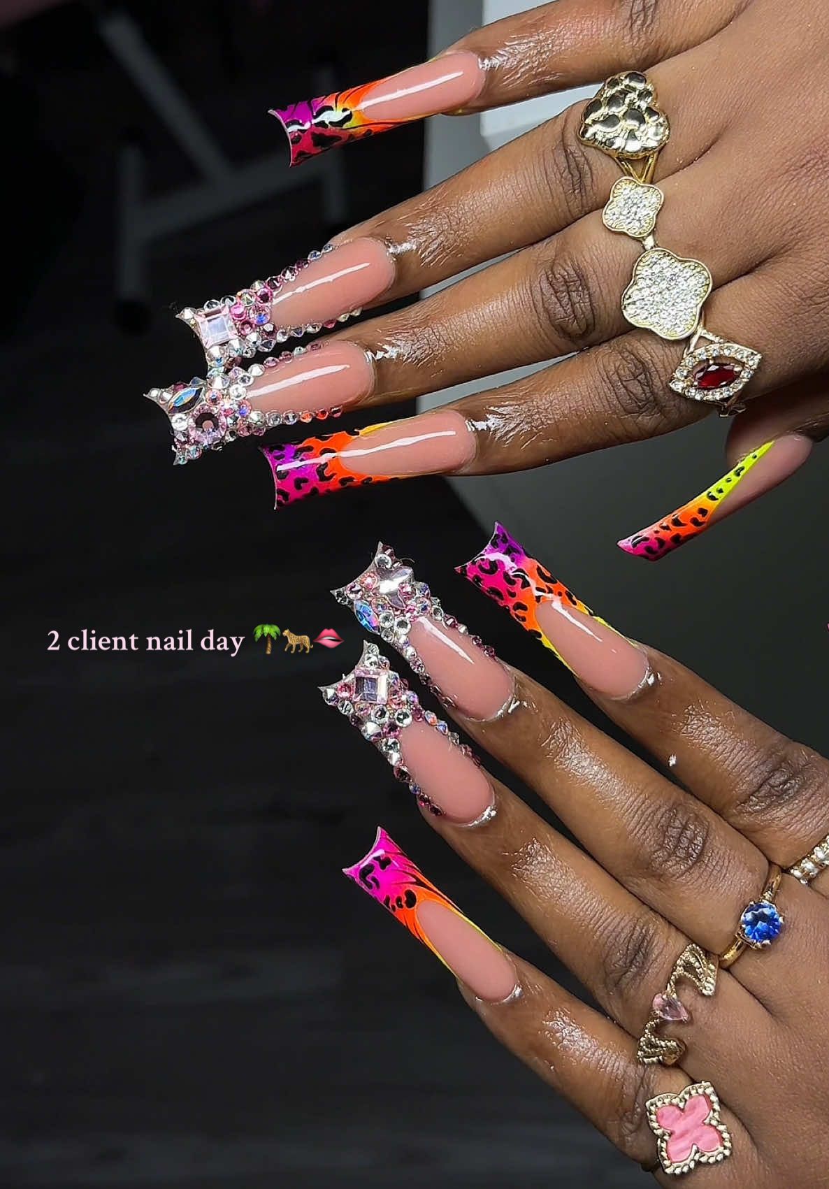 Halloween season has had me SWAMMPPEDD but we’re back with the nail days 💗 #houstonnailtech #nailtech #nailtiktok #fyp 