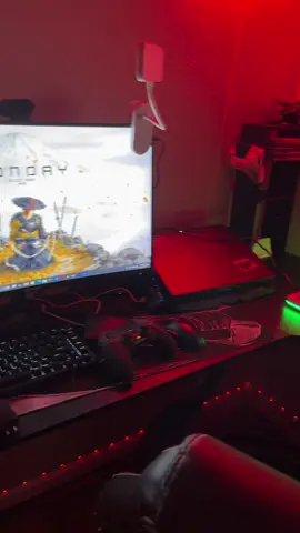 Best L Shaped Gaming Desk on TikTok #Lshapedgamingdesk #lshapeddesk #GamingSetup #ps5 #pc 