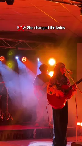 Kuha mo talaga kami lahat @Moira Dela Torre #fyp #foryoupage #moiradelatorre 