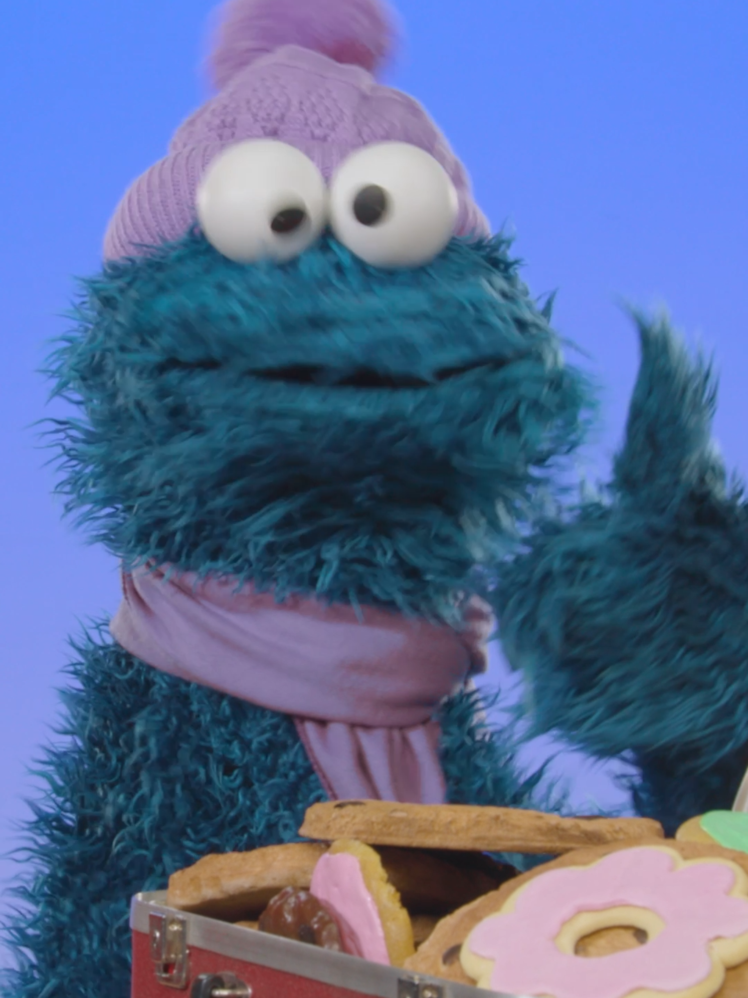 From Sesame Street to the snowy slopes of Italy, your favorite furry friends are BACK for the Winter Olympics with NBC! ❄️🏂⛸️🥇 #MilanoCortina2026@nbcolympics