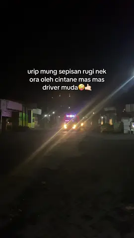 wes ojok di jajal sak ulan ae pling wes kuru😆😆🤙🏻 #driver #lumajangpronojiwo #fypシ #tebubalap #trend 