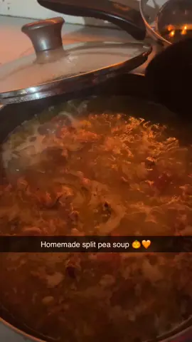 Homemade split pea soup in the making on this fall night 🎃🧡 #largefamilymeals #halloween #rain #florida #fyp 