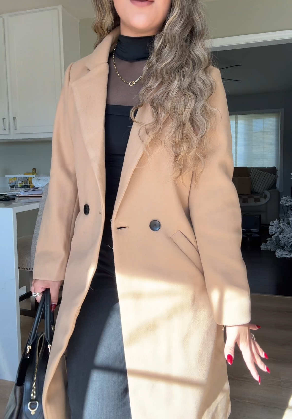 Wool coat find 💗 #woolcoat #womenscoats #tiktokshopcreatorpicks 