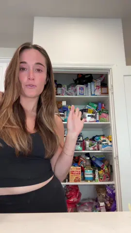 Pantry clean out to donate to local families in need during the snap benefit cuts #snapbenefits #healthinsurance #foodstamps #fdt #community 