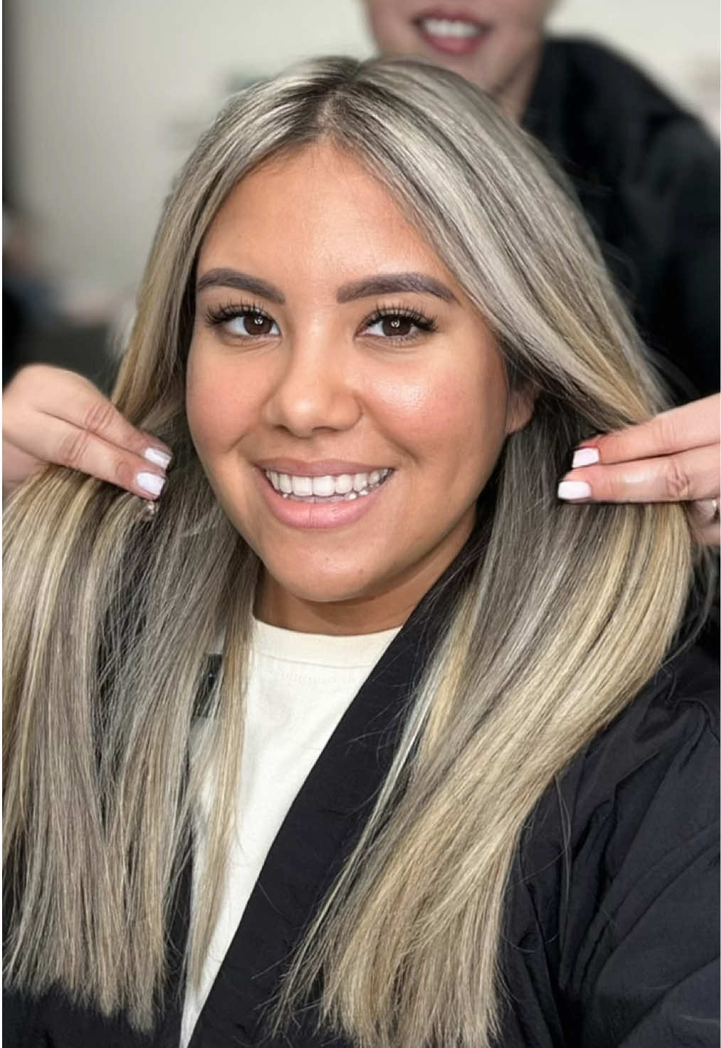 Un resultado que nos encantó!! 🤩🤩🤩 #foryoupage #Alisa #blonde 