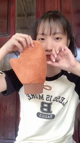 Phải chi biết đến găng tay bôi kem này sớm hơn #gangtayboikem #review #xuhuong  @Mai Mai  @Mai Mai  @Mai Mai 