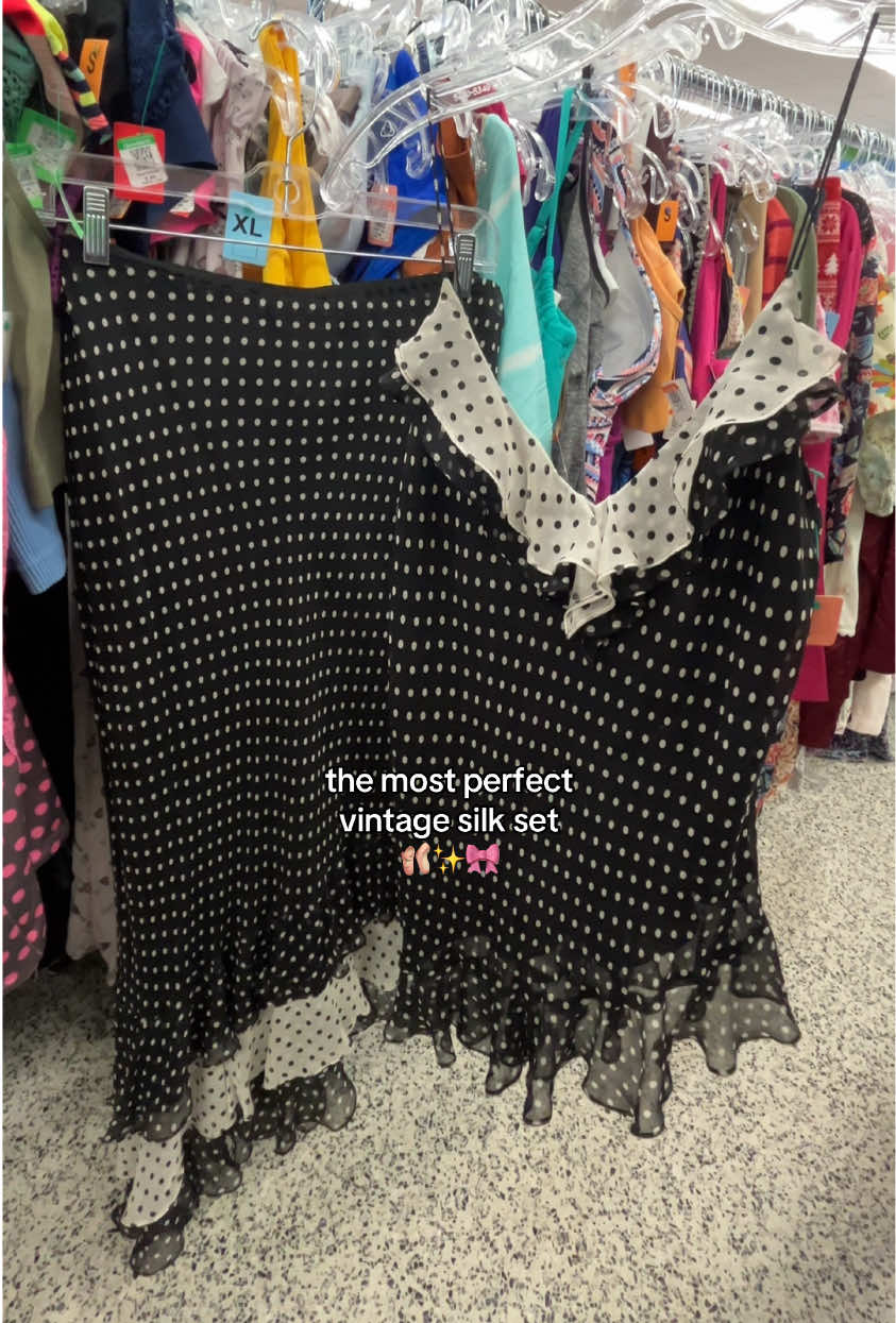 thank u thrift gods #thrifting 