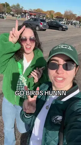 A win for the birds and a win for me because I got to tailgate with queen @Bonnie | Grief.Theater.Fitness  #philadelphiaeagles #gobirds🦅 #dreamsandnightmares #victorymonday #tix4good  @Philadelphia Eagles 