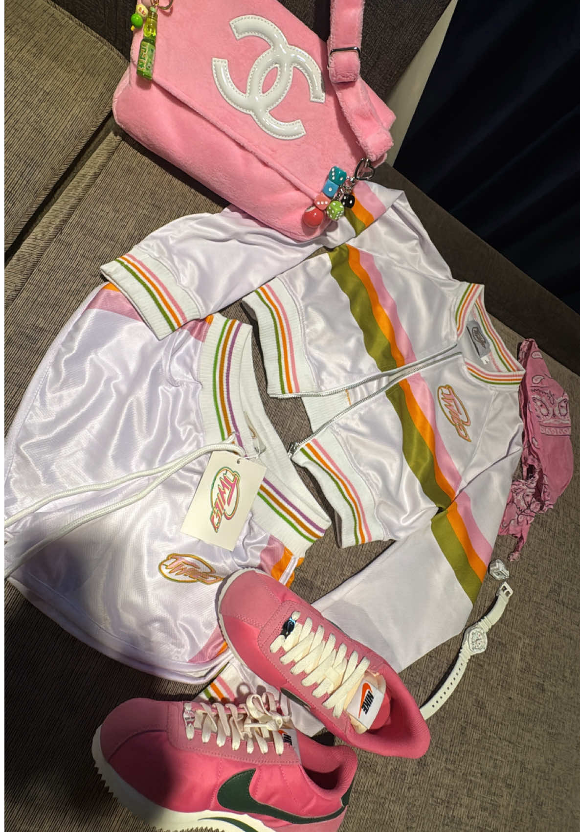 Tokyo OOTD : Day 4🍀💕  #OOTD #japanfashion #outfitinspiration 