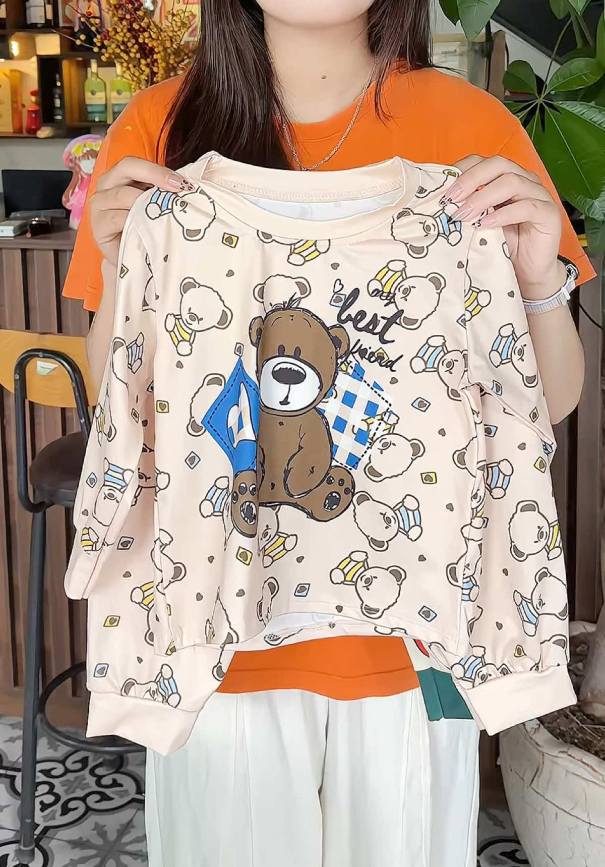 Mẹ chọn bộ gấu hay khủng long? Chứ em là em chọn cả combo #viral #quanaotreem #thudong2025 #thoitrangtreem 