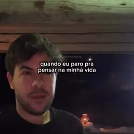 As vezes no silêncio da noite, eu fico imaginando……. 💭😂 #alvaro 