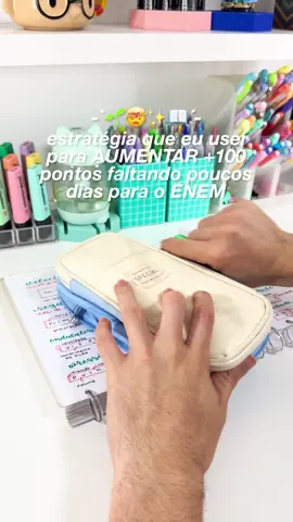 Como aumentar +100 pontos na sua nota do ENEM! 🌱☁️ A @Glau | Enem e Redação 💚 é uma plataforma incrível que revolucionou a forma de se preparar para o ENEM!  Ela é super completa e oferece correção instantânea e ilimitada de redações, um banco de questões gigante (com questões inéditas!), resumos detalhados de todas as matérias, simulados inteligentes com TRI, listas personalizadas de questões e muito mais. O banco de questões conta com mais de 180 mil itens, permitindo que você filtre por matéria, assunto, ano da prova e outros critérios — tudo para deixar seus estudos muito mais direcionados e eficientes. Se você quer turbinar sua preparação para o ENEM, vale demais conferir! #enem #redacaoenem #estudos #enem2025 #vestibulando 