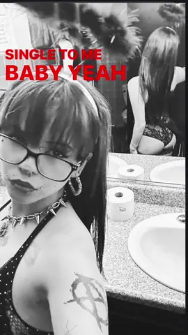 i love indi #undergroundmusic #indi #imsotough 