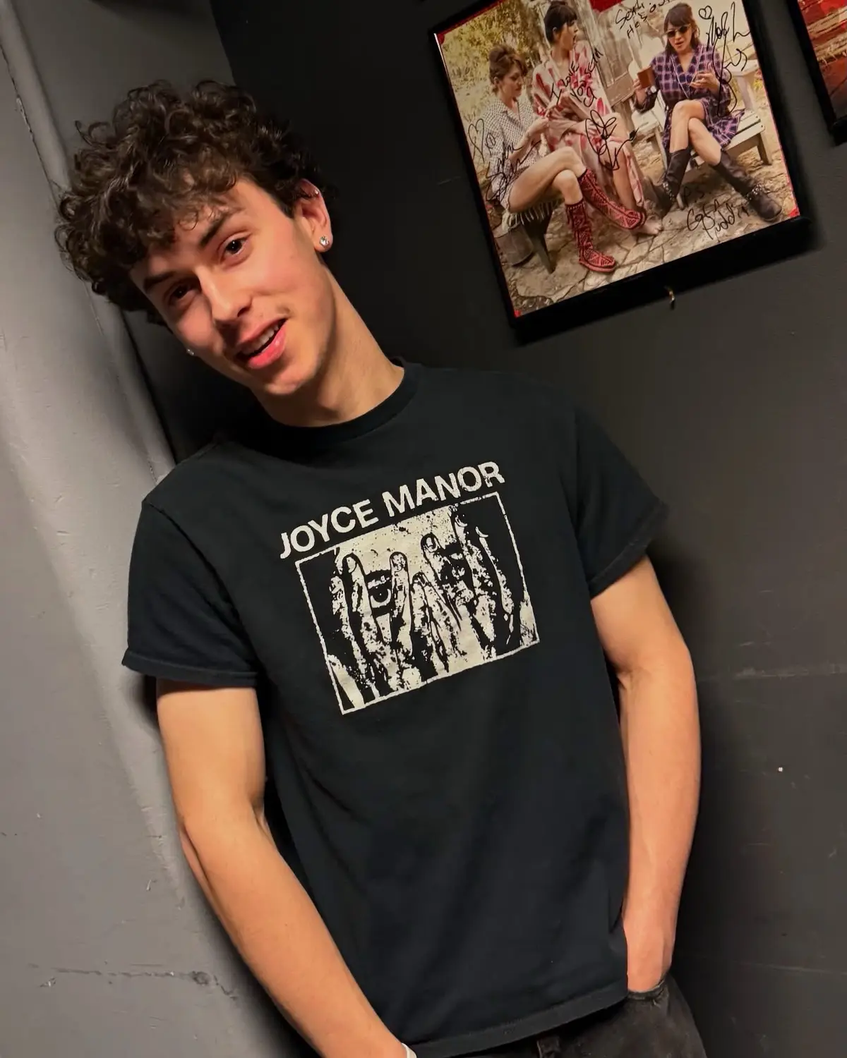 Wishing Luke V a very happy 18th birthday 🤘🎂🎉