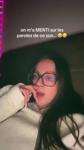 je me sens DÉBILE svp c’est trop