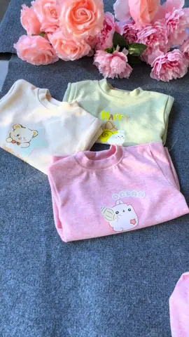 Bộ len lông 🐰mềm êm .con mặc thoải mái dễ chịu .shop co của be trai be gái #mevabe #medaushop #thoitrangtreem #bolenlongtho #bolen  @me dâu shop  @me dâu shop 
