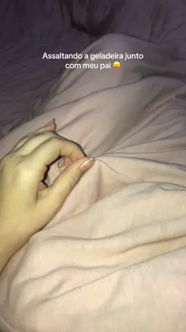 KAKAKAKAKA GENTE  #asmrsounds #sonsdeboca #asmr #mouthsounds #asmrcaseirinho 