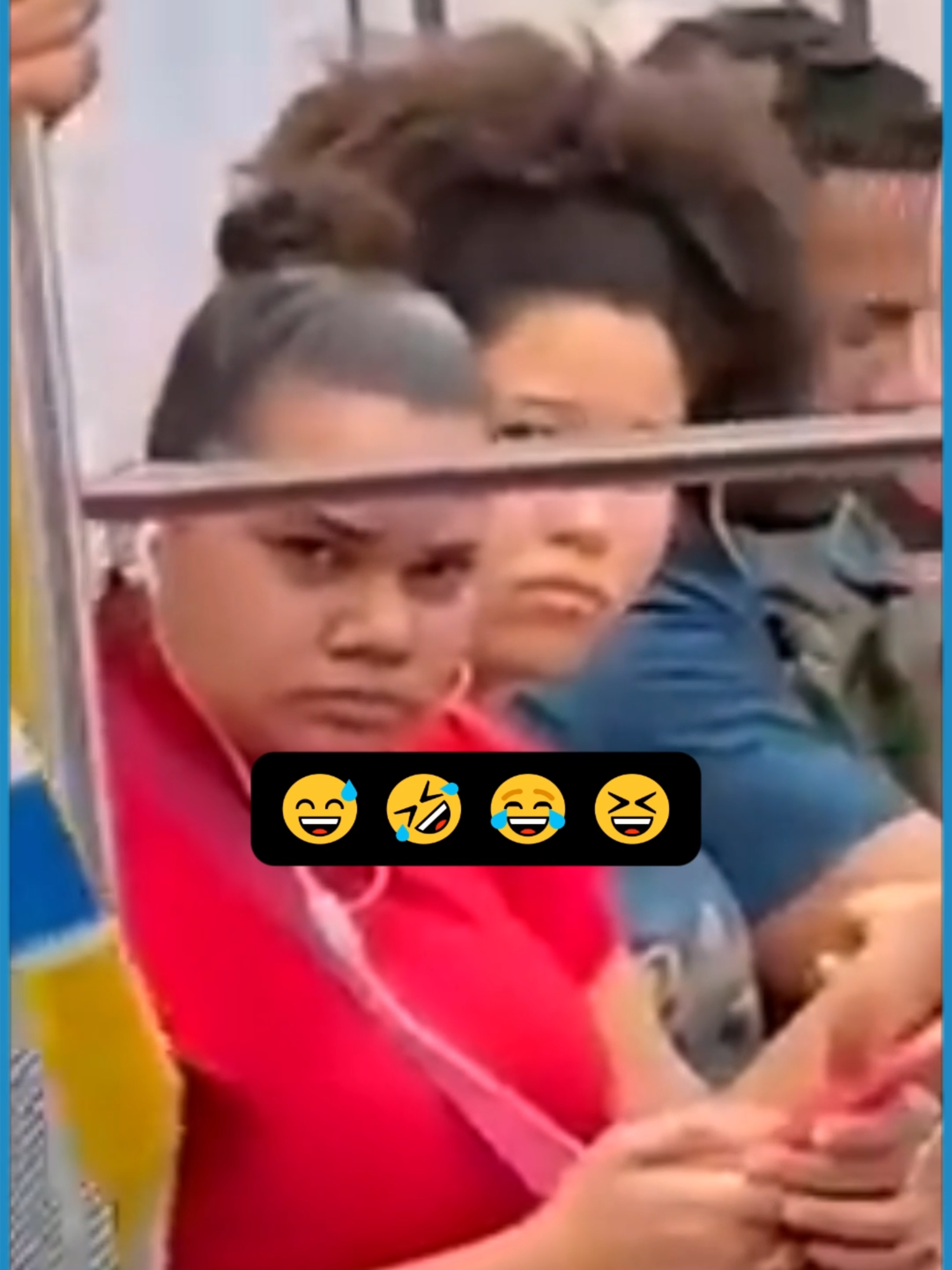 #prank #funnyy #humor #funnyvideos😂 #scareprank #scarecam #baby #jumoscare #funnyfail #train #fail #trainprank #foryou #funny