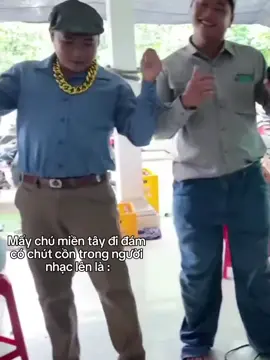 : Ba tao lên nhảy bà kia quay vd ba tao mắc cở bây oi bây =))) #phamngocdanh #thanhnhavlog #thanhnhatv #fantnb #fanthanhnha68 