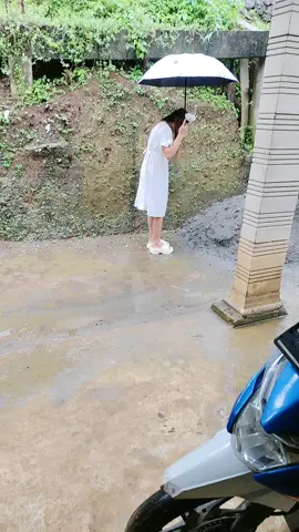 sandal wedgestinggi 7 cm