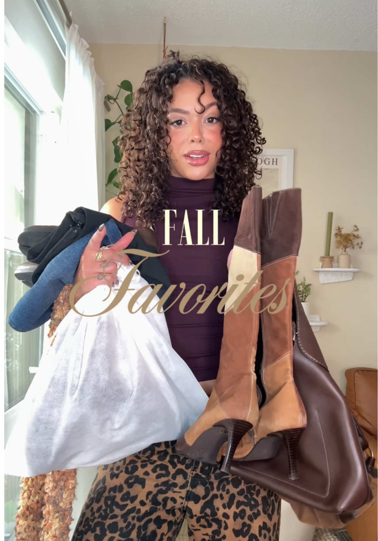 Give me everything Suede & Brown 🤎Fall Fashion Favorites #fashiontiktok #stylingtips #thrifthaul #falltrends #thriftingfinds 
