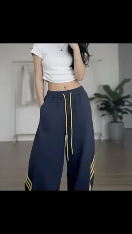 #sweatpants #retro #wideleg 