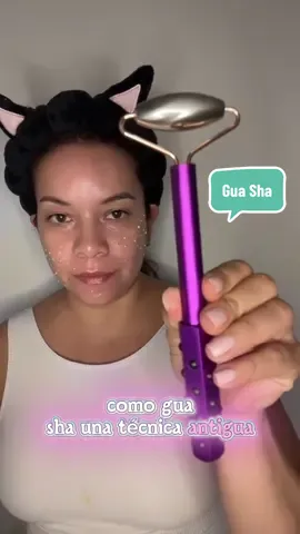 Esta técnica antigua de China es comúnmente usada en el cuerpo y dado q la cara también tiene tensión muscular da muy buenos beneficios para que te relajes! #guasha #guashatutorial #tiktokshopcreatorpicks #tiktokshopblackfriday #massagestick 