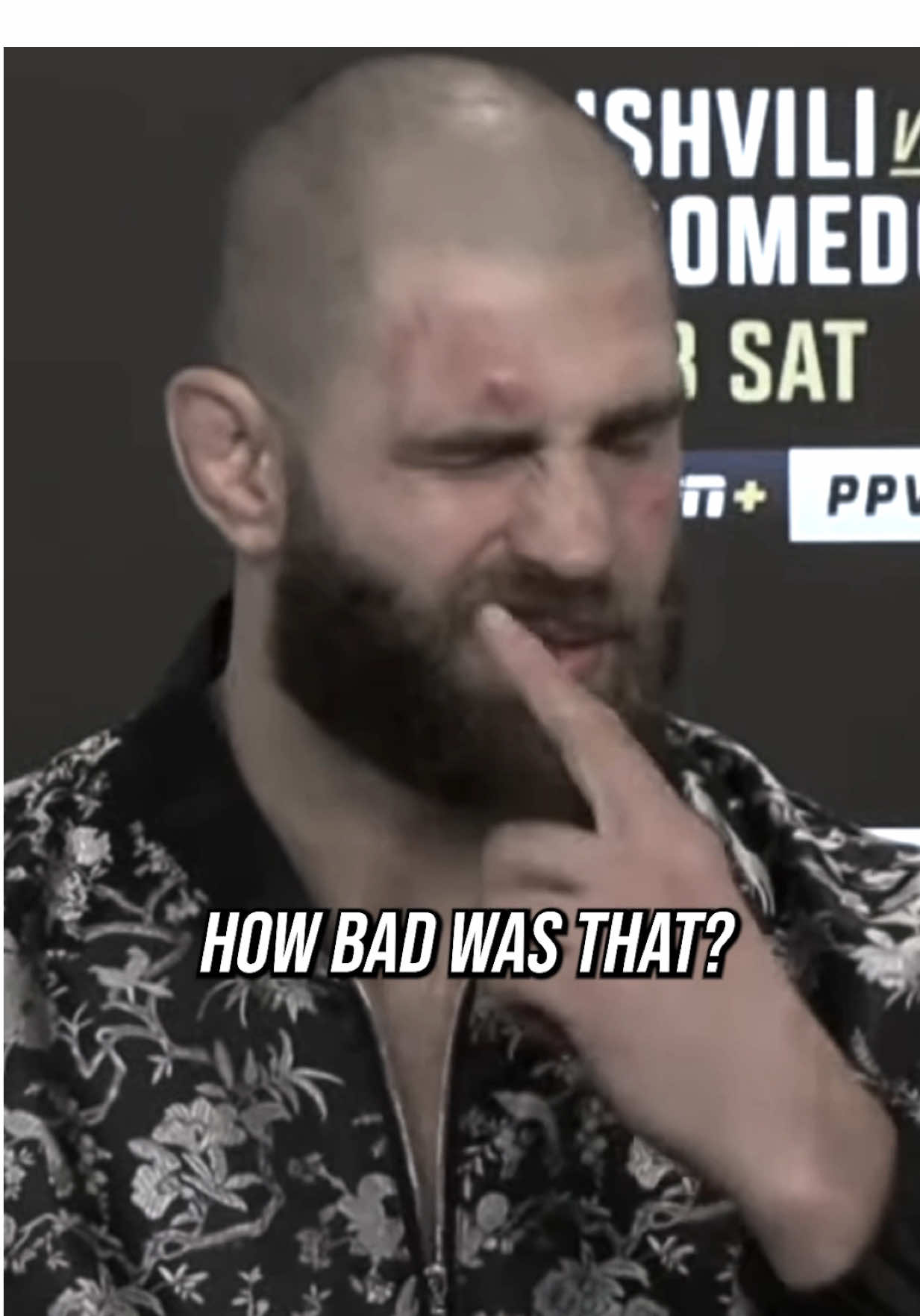 Jiri Prochazka after getting eye-poked by Jamahal Hill 🥶 (via @UFC) #JiriProchazka #UFC #MMA 