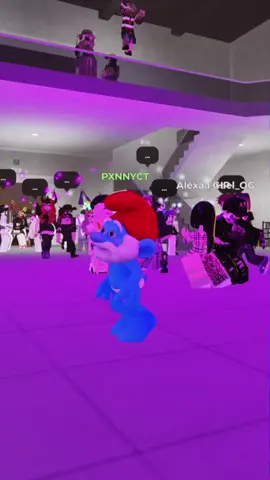 Estoy feliz #cumpleaño #estoyfeliz #papapitufo #salondefiestasroblox💃🏻💃🏻 