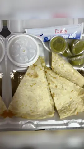 #sharethemagic 😂 I’m bored give me ideas 😂