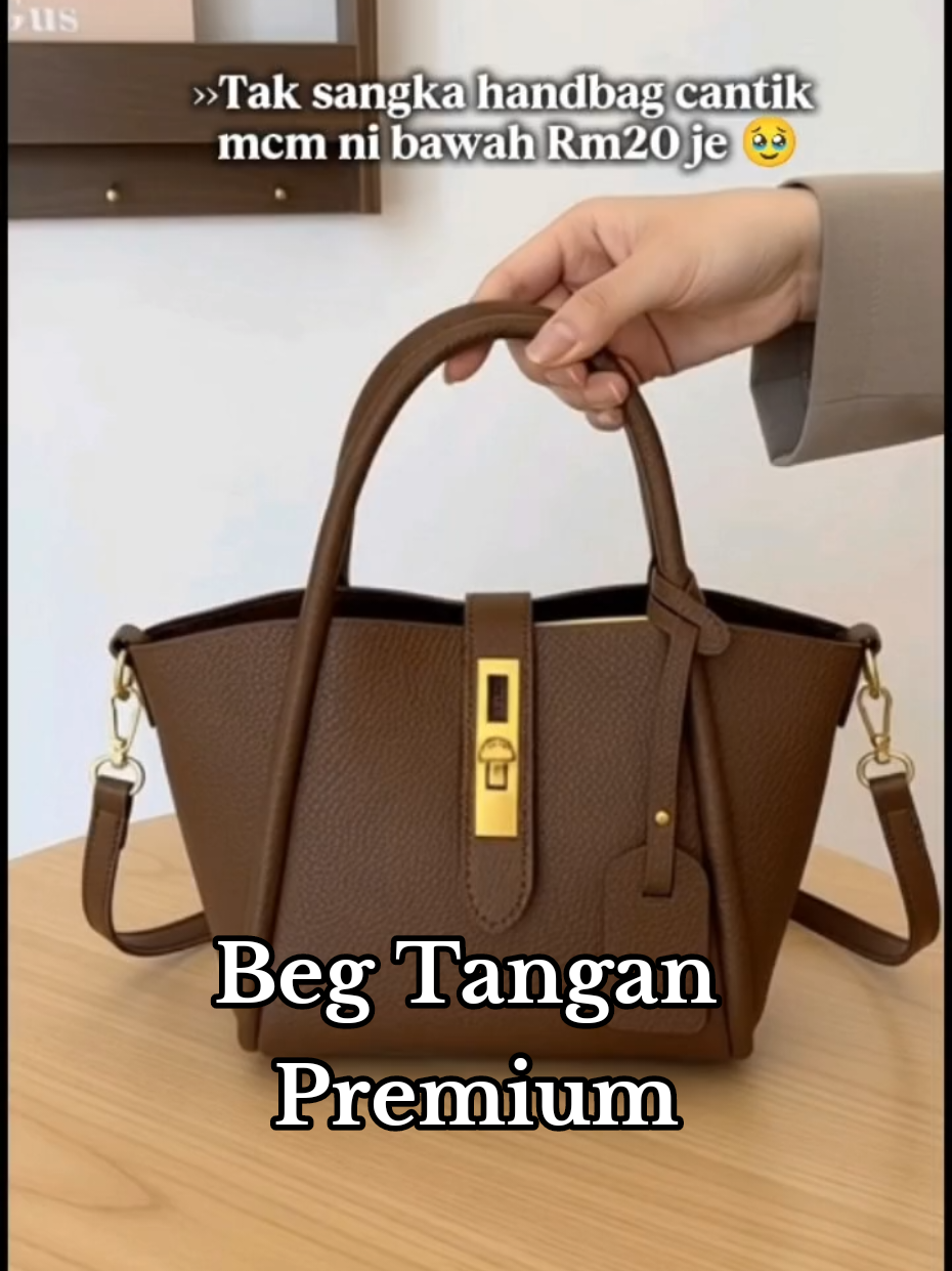 design cantik dan premium color mcm ni murah je bawah rm20 😭 #handbagwanita #handbagmurah #begtanganpremium #begtanganwanita 