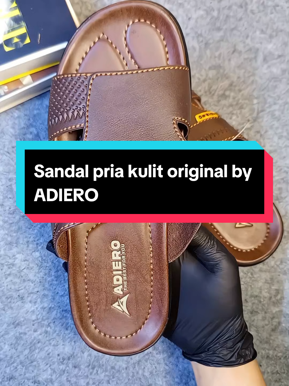 Sandal pria kulit original BY ADIERO,empuk,ringan,nyaman di pakai #sandalpria #sandalslop #sandalmurah #sandalterbaru #sandaloriginal 