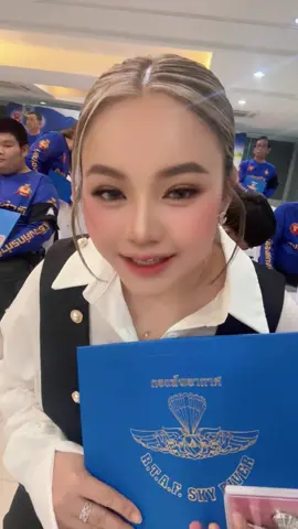 เป็นเกียรติอย่างมากค่ะ🙏🏻 #หญิงธิติกานต์ #องค์กรทําดี #กองทัพอากาศ #บุ๋มปนัดดา #ตั๊กแตนชลดา 