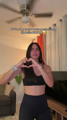 Mis uñas son de Dots Beauty por si me preguntan 😂 @Dots Beauty, Caguas P.R. ✨ #fyp #parati #comedia #humor 