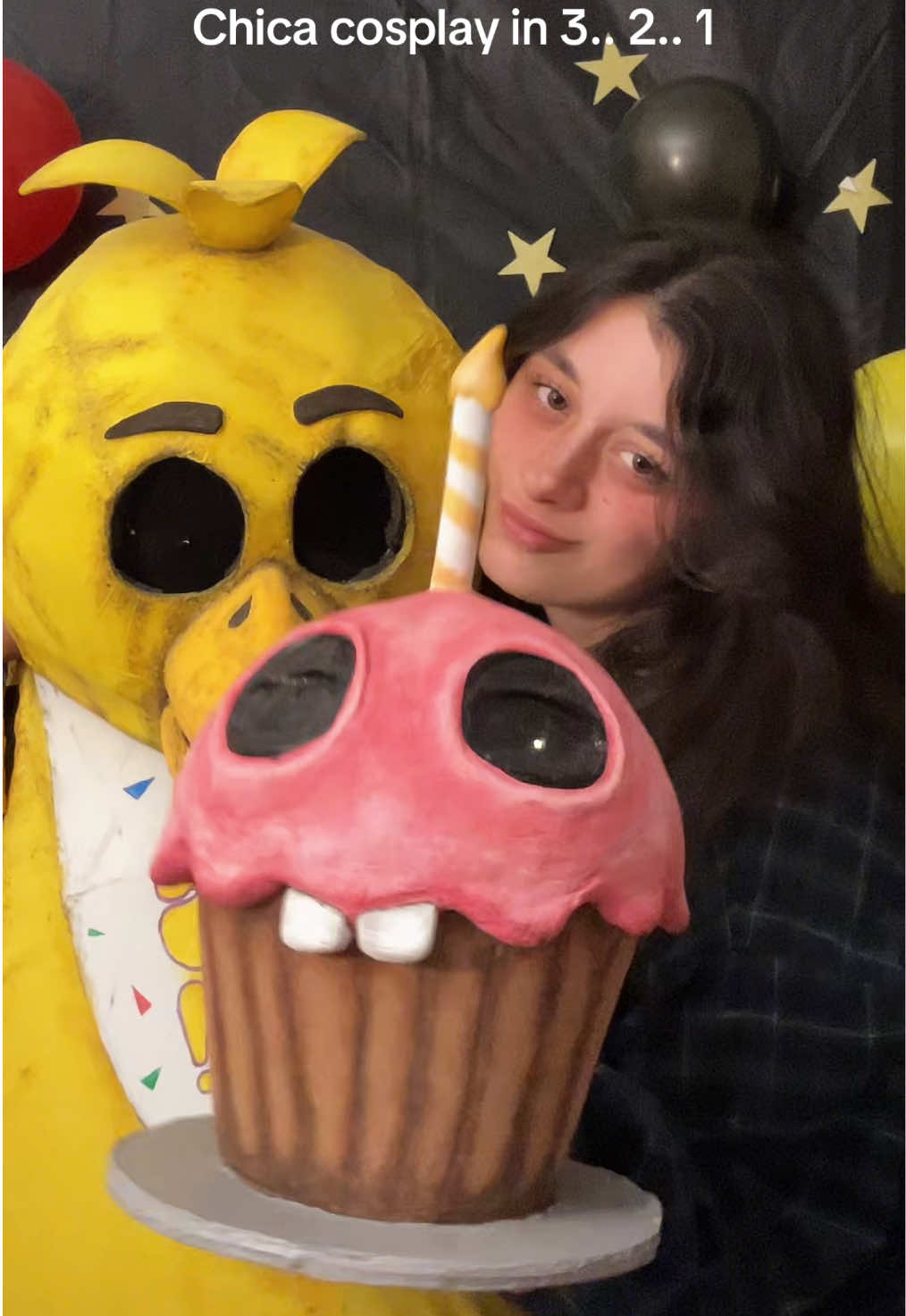 Guess who’s getting a makeover for the movieeee ✨ #fnaf #fnafmovie #chica #fivenightsatfreddys #cosplay @Five Nights at Freddy's Movie  