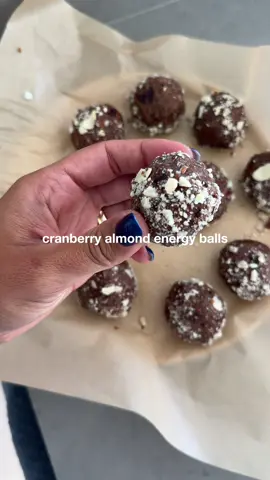 I think these are the best energy balls I’ve ever made… these cranberry almond energy balls are SO delicious that they were gone within 48 hours lol … that’s how you know they’re good 🤣 the full recipe is on my fuel your cycle guide on substack!  #hormonesupport #healthytreats #energyballs #proteinballs #proteinrecipes 