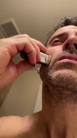 Pocket size shaver you can keep on hand for whenever you need a quick shave. #manscape #shaver #minishaver #tiktokmademebuyit #shaving 