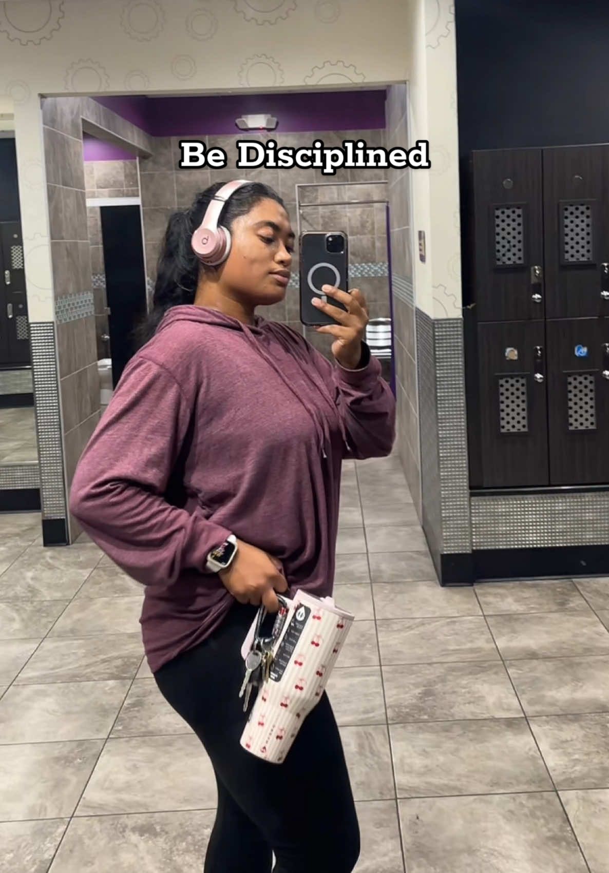 Prioritize you always. Doesn’t matter what your goal is, show up for it, for you, daily! 💕 #discipline #trending #consistentcy #goals #showup 