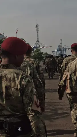 frogman.community #military #pasukankatak #hellogenk #fyp 