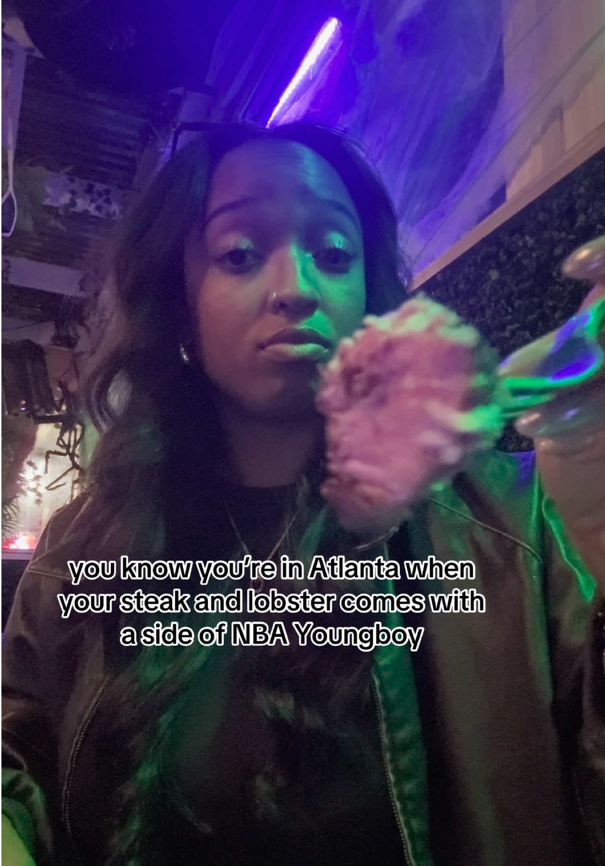 the green light was a paid actor 🙂‍↕️😂