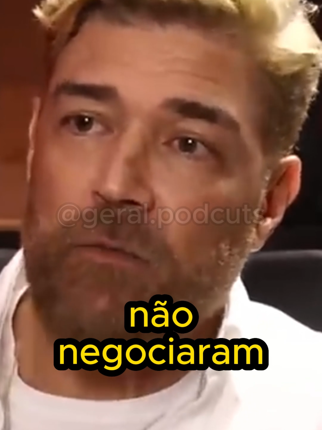 PORQUE o CLÉCIO foi TROCADO no CAPITÃO AMÉRICA? @Desfoque Podcast 🎙  #dublagem #marvel #filme 