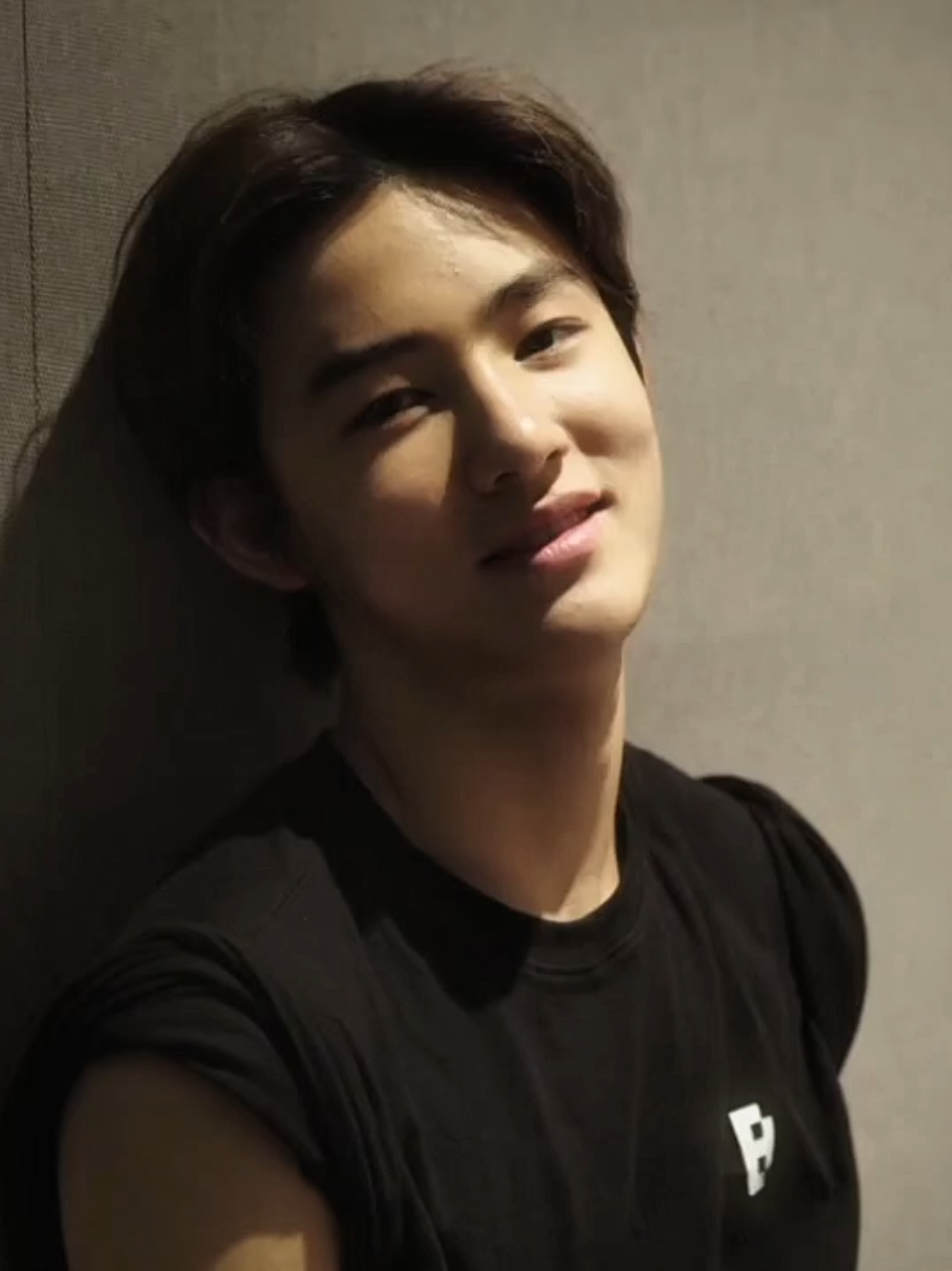 Eom Seonghyeon with Kasih Putih #cortis #seonghyeon #kasihputih 