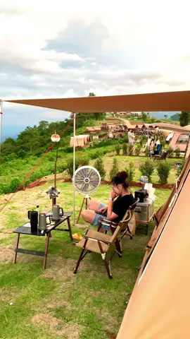 ถนนสันหลังมังกร #กางเต็นท์ ⛺️#กางเต็นท์ภูทับเบิก ⛺️#ที่เที่ยวไกล้ฉัน #คาเฟ่ #นาสะอุ้ง 